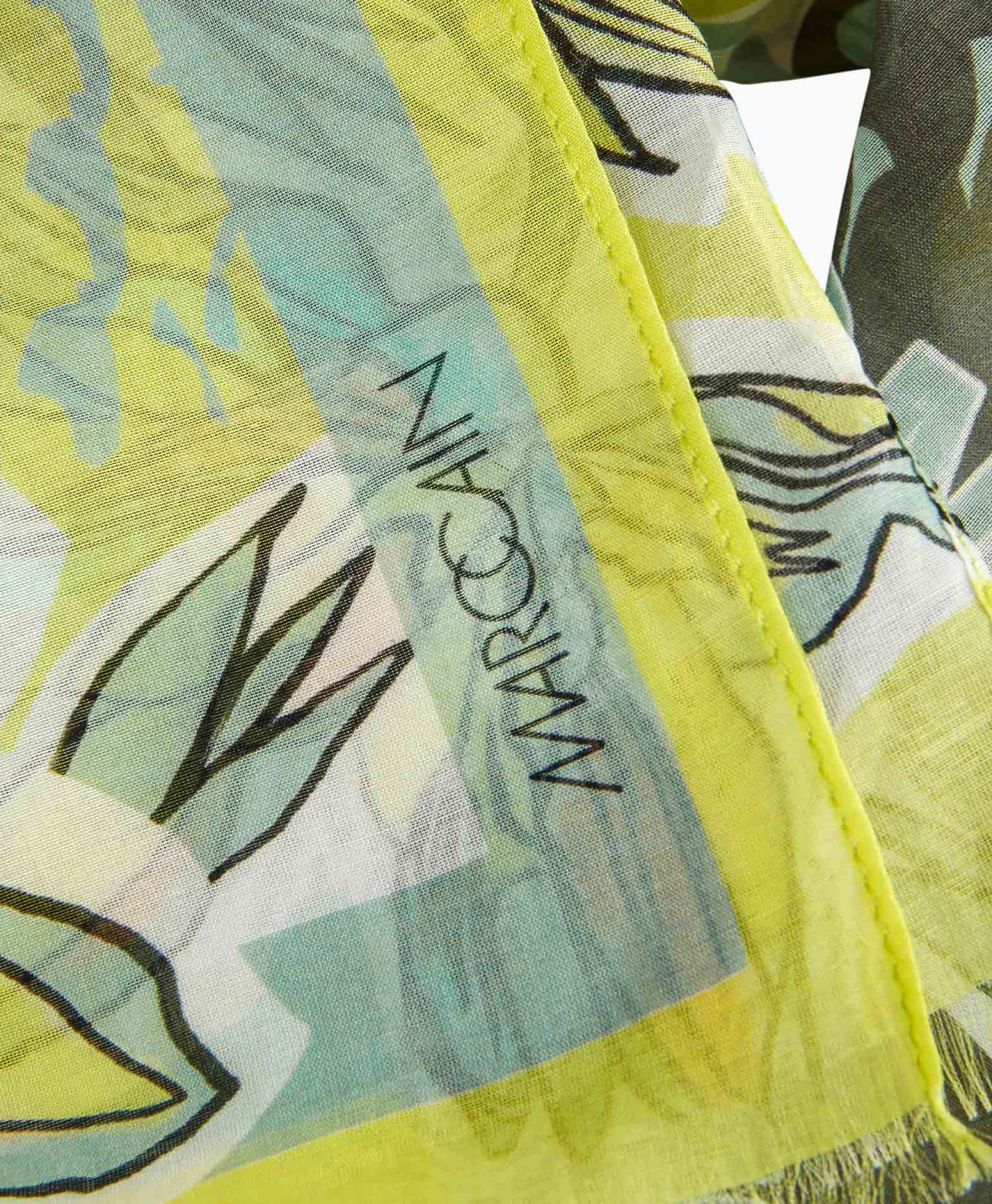 Marccain Sport Shawl Ws B4.07 Z14 E*Dames Sjaals