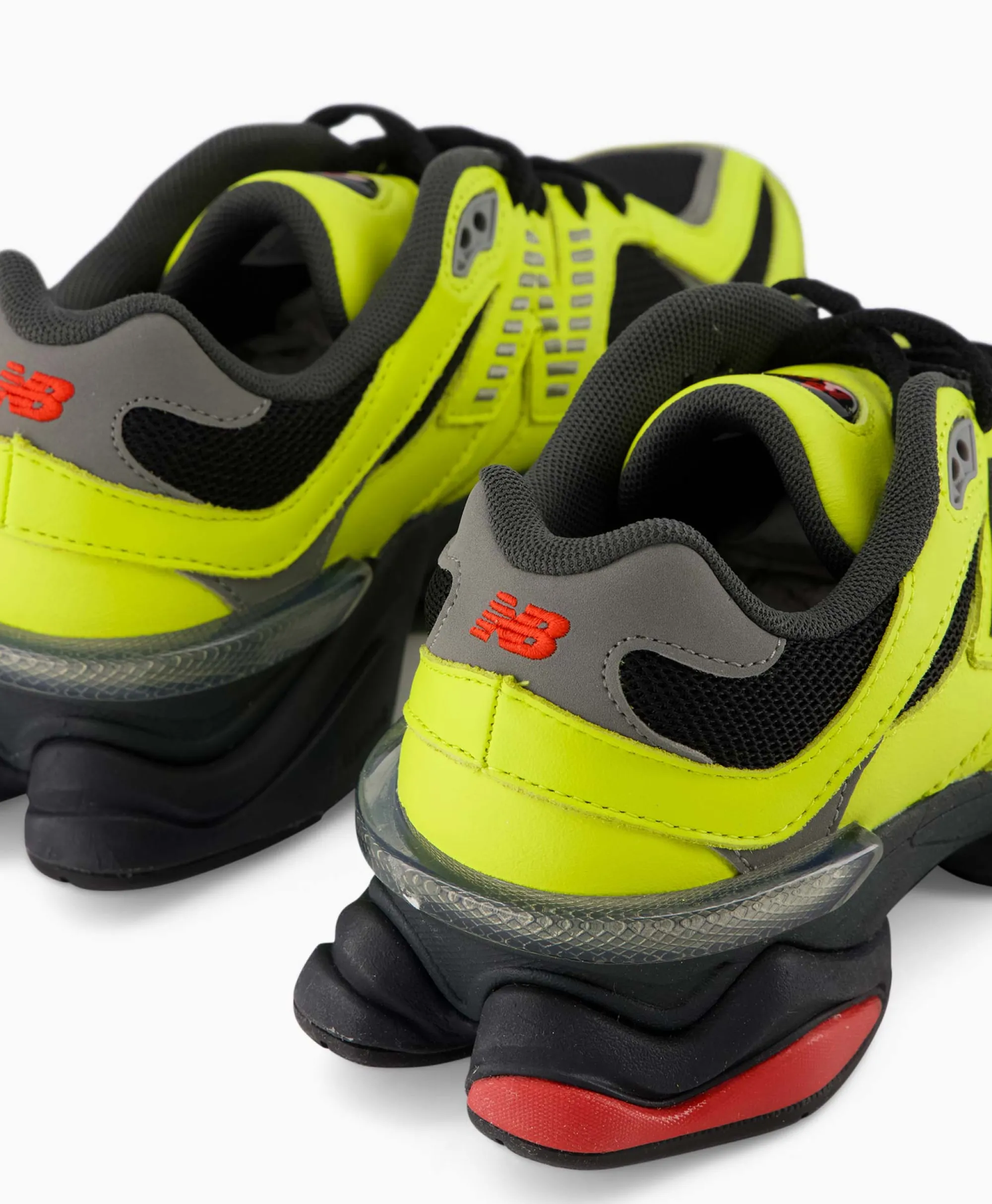 New Balance Sneaker U9060Nrg Geel*Dames Sneakers