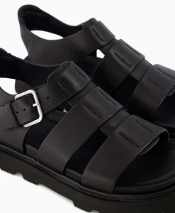 Ugg Sandaal Zonder Hak Capitelle Strap Zwart*Dames Sandalen